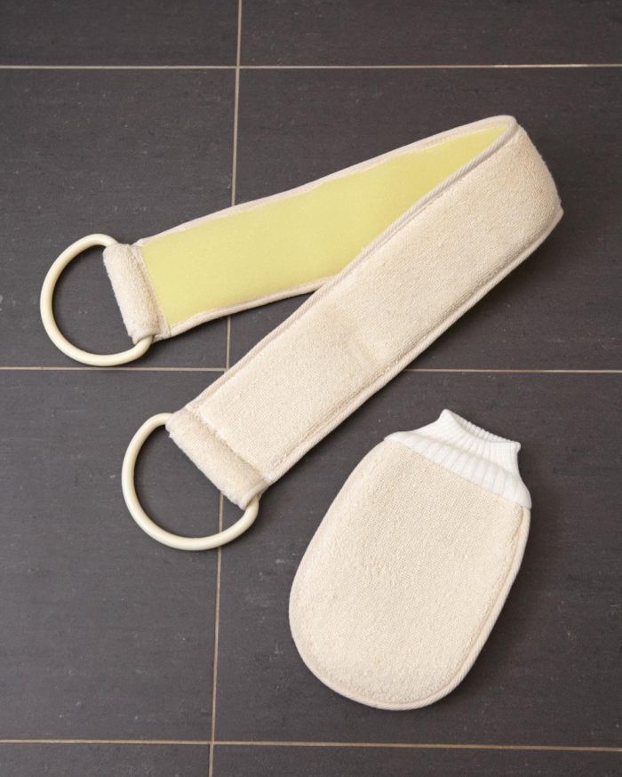 Flannel Strap and Wash Mit - Image 2